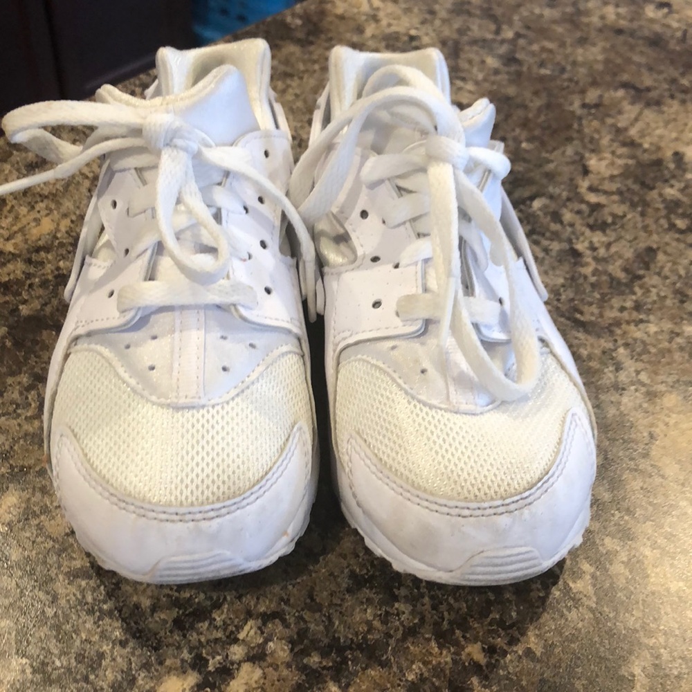 Boys Nike Huarache Run Ultra gym shoes